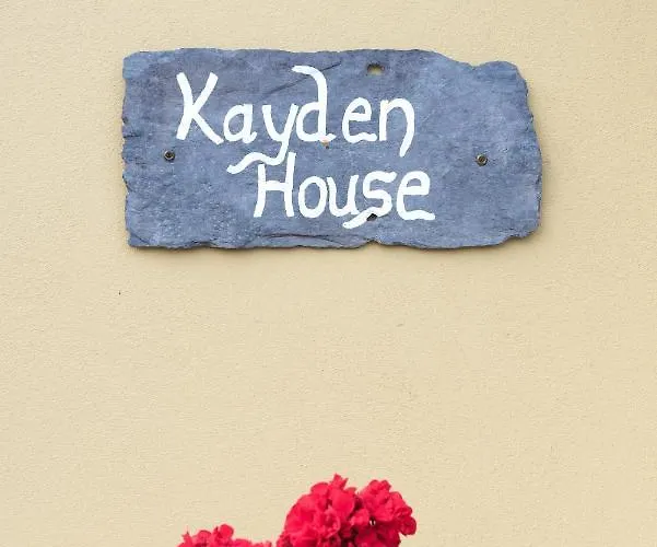 Kayden House Guest house