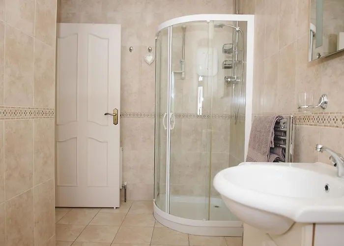 招待所 Kayden House